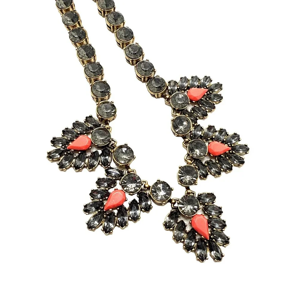 NWOT J. Crew Bib Necklace Gray Smoky Crystal Coral Pink Riviere Rivoli 20